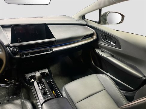Used 2023 Toyota Prius XLE image 23