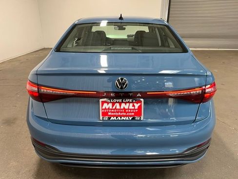 Used 2025 Volkswagen Jetta S FWD image 4