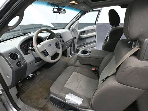 Used 2005 Ford F150 XL image 19