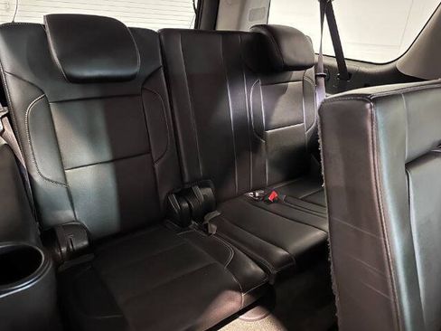 Used 2015 Chevrolet Suburban LTZ AWD/4WD image 26