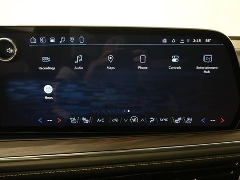 New 2026 Chevrolet Suburban Premier image 30