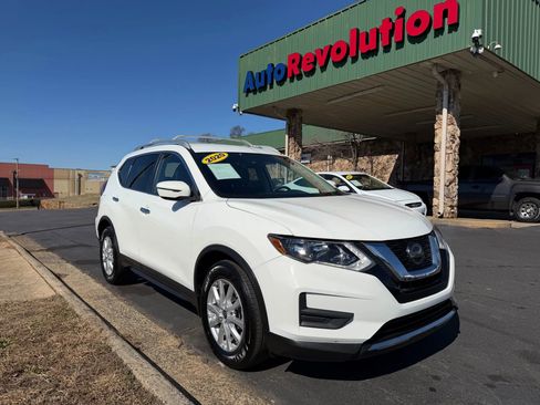 Used 2020 Nissan Rogue S w/ Special Edition Package image 1