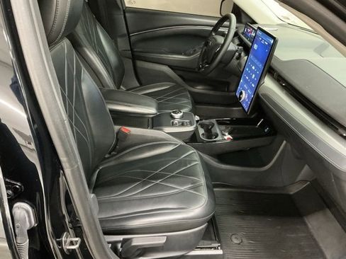 Used 2021 Ford Mustang Mach-E Select w/ Comfort/Appearance Package image 19