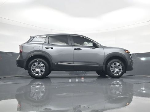 New 2026 Nissan Kicks S image 22