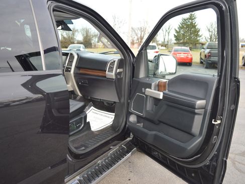 Used 2015 Ford F150 Lariat w/ Equipment Group 502A Luxury image 13