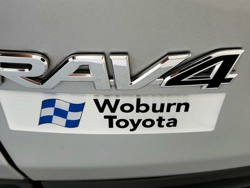 Used 2025 Toyota RAV4 XSE w/ Weather Package AWD/4WD image 13