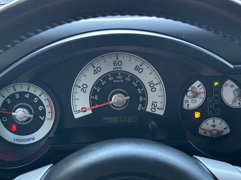 Used 2014 Toyota FJ Cruiser 4WD w/ Upgrade Package image 22