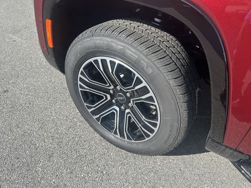 New 2026 Jeep Grand Wagoneer 4WD w/ Premium Group I image 12