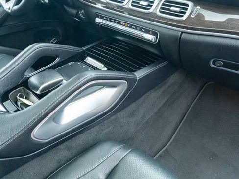 Used 2024 Mercedes-Benz GLE 350 4MATIC image 42