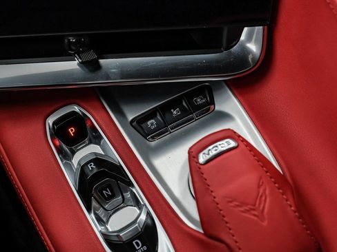 Used 2021 Chevrolet Corvette Stingray Preferred Cpe w/ Z51 Performance Package image 21