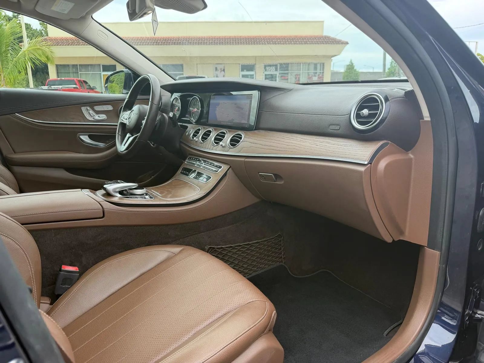 Used 2019 Mercedes-Benz E 450 4MATIC Wagon image 26