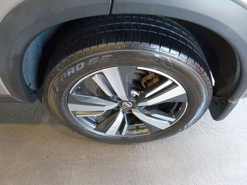 Used 2021 Nissan Rogue SL FWD image 26