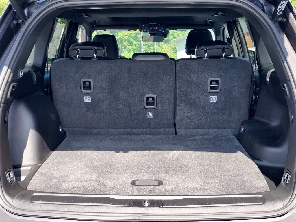 New 2026 Jeep Grand Cherokee Altitude AWD/4WD image 33