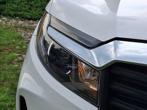 Used 2023 Honda Ridgeline RTL image 9