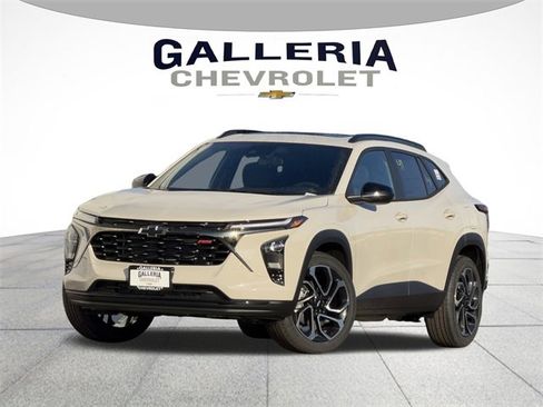 New 2026 Chevrolet Trax RS w/ Sunroof Package image 2