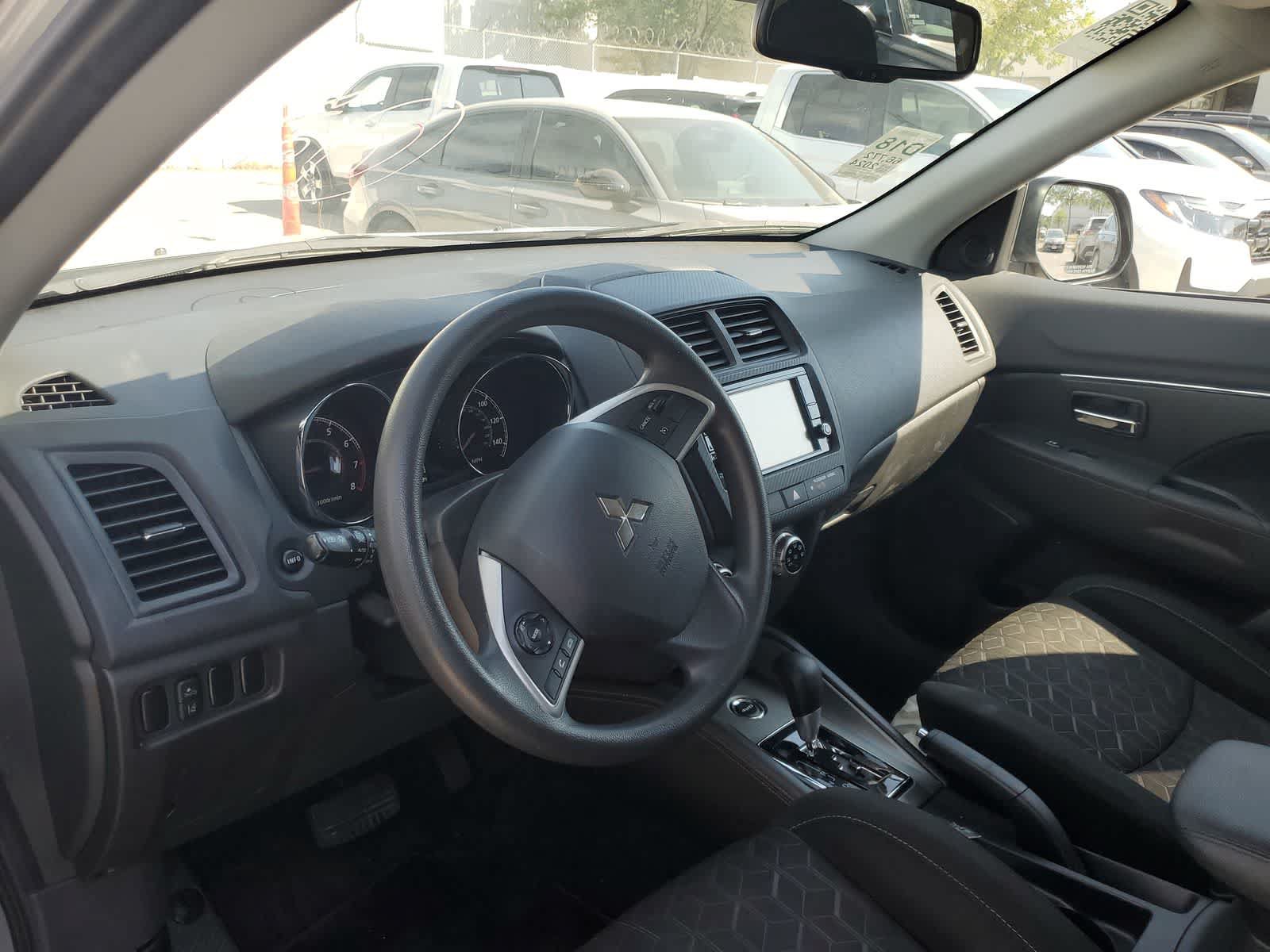 Used 2024 Mitsubishi Outlander Sport ES AWD/4WD image 2