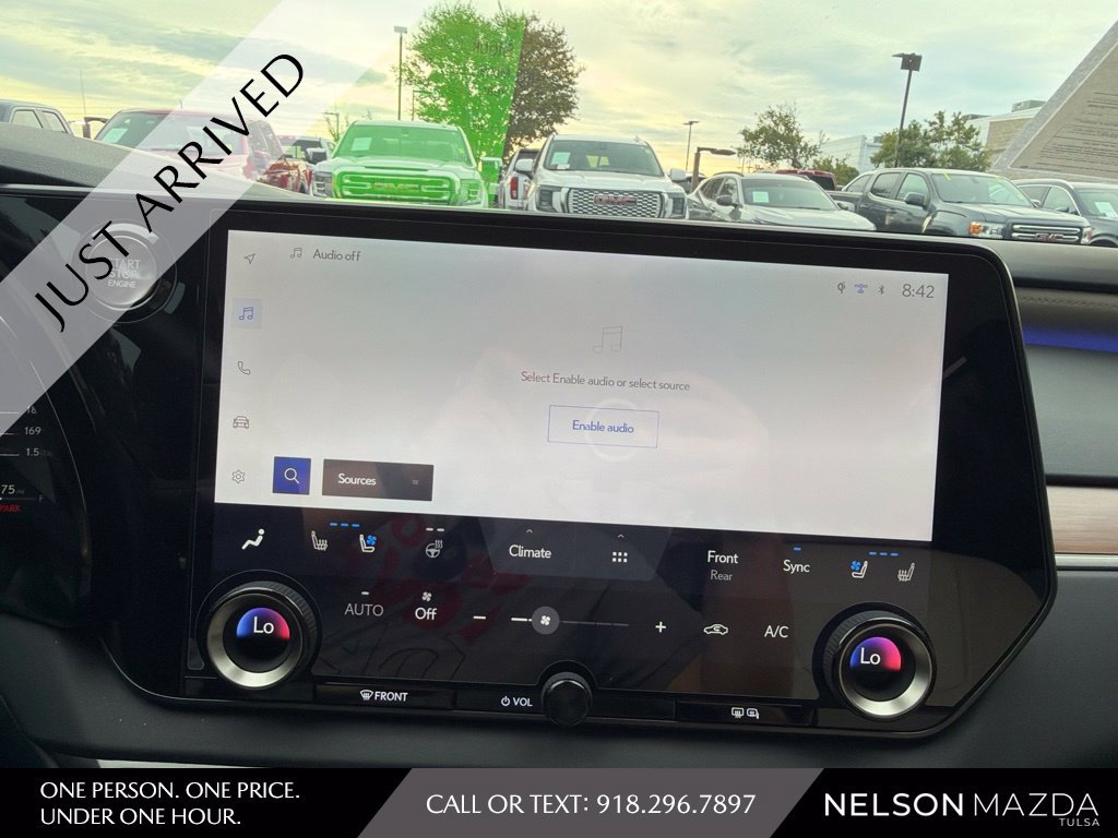 Used 2025 Lexus RX 350 AWD w/ Convenience Package image 20