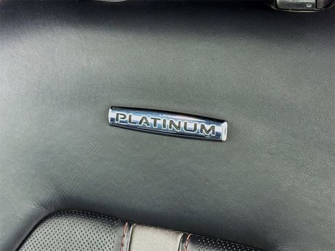 Used 2022 Ford F350 Platinum image 15