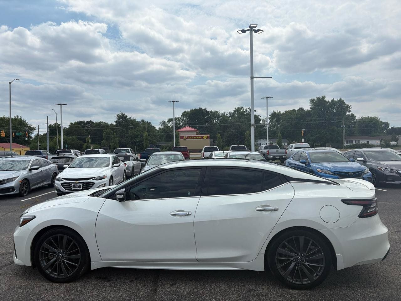 Used 2020 Nissan Maxima Platinum w/ Reserve Package FWD image 16