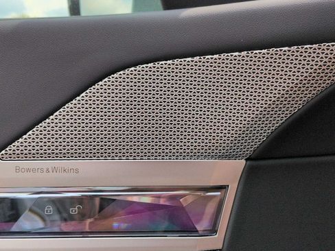 New 2025 BMW 740i xDrive AWD/4WD image 33