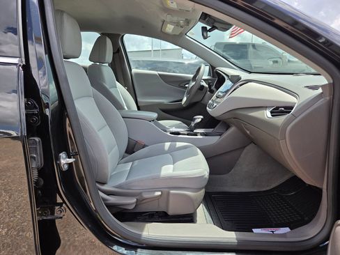 Used 2024 Chevrolet Malibu LT FWD image 20