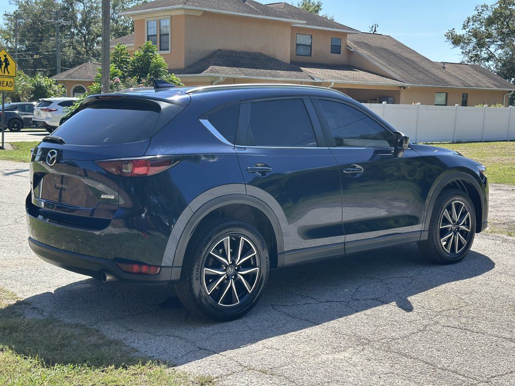 Used 2018 MAZDA CX-5 Touring w/ Preferred Equipment Package FWD image 16