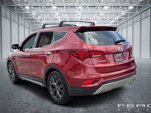 Used 2017 Hyundai Santa Fe Sport FWD image 3