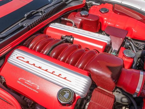 Used 2004 Chevrolet Corvette Convertible w/ Preferred Equipment Group RWD image 24