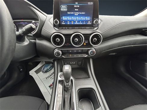 Used 2024 Nissan Sentra SV image 11