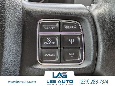 Used 2020 RAM 1500 Classic SLT w/ Luxury Group RWD image 21