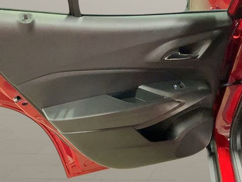 New 2026 Chevrolet Trax RS image 15