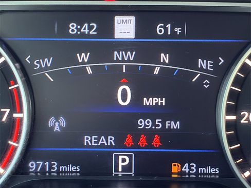 Used 2023 Nissan Altima 2.5 SV w/ SV Premium Package image 25