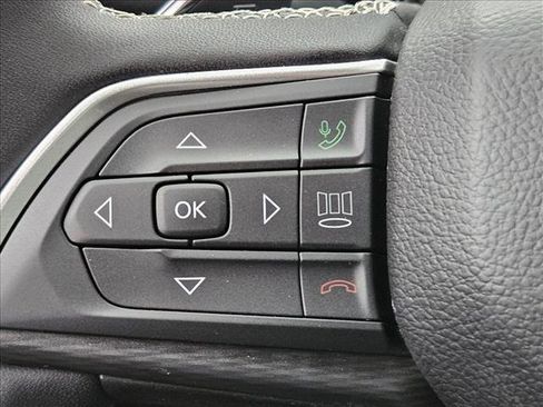 New 2026 Jeep Grand Cherokee Laredo RWD image 13