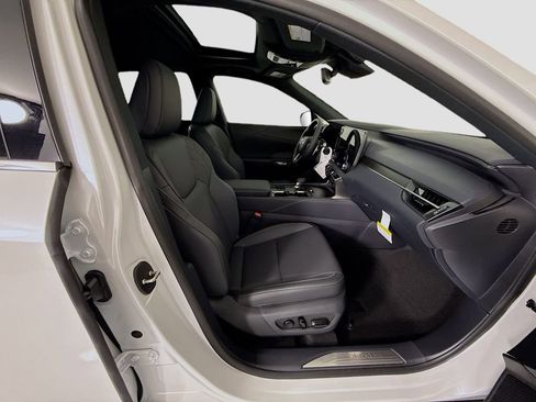 New 2026 Lexus RX 450h AWD image 21