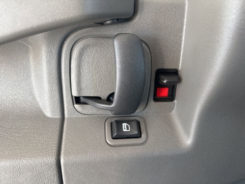 New 2025 Chevrolet Express 2500 Extended w/ Enhanced Convenience Package image 13