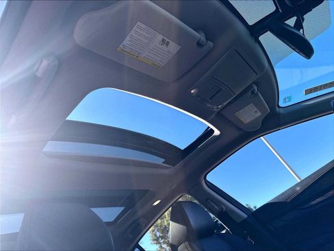 Used 2016 Nissan Maxima Platinum FWD image 24