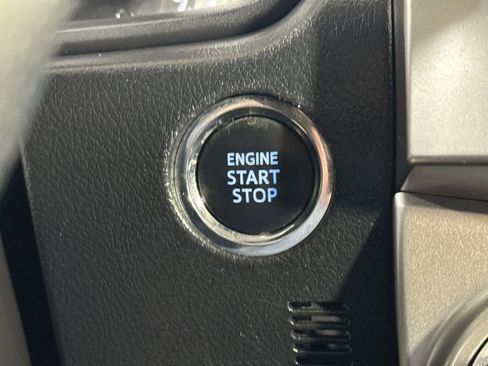 Used 2020 Toyota 4Runner SR5 Premium image 34