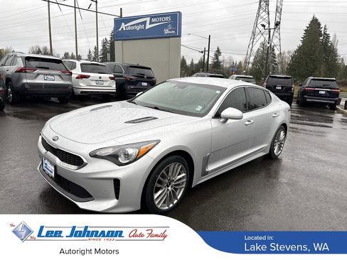 Used 2018 Kia Stinger image 1