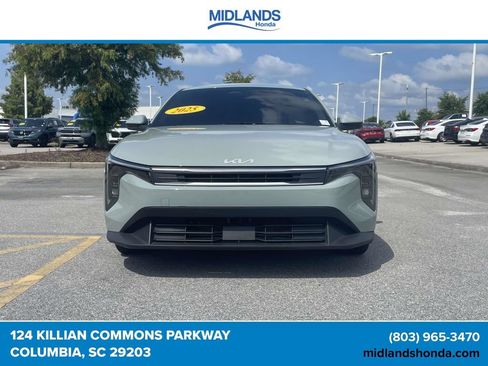Used 2025 Kia K4 FWD image 2