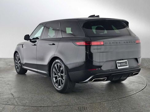 Used 2026 Land Rover Range Rover Sport SE AWD/4WD image 3