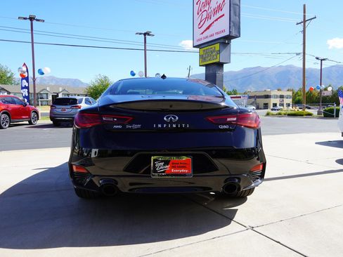 Used 2018 INFINITI Q60 3.0t Luxe w/ Sensory Package 3.0T Luxe image 7