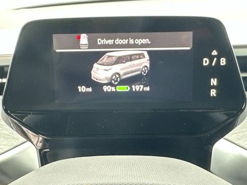 New 2025 Volkswagen ID. Buzz Pro S image 14