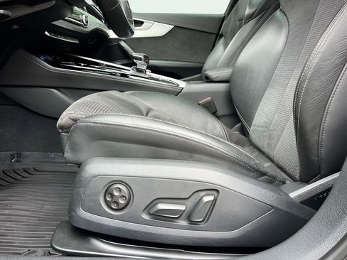 Used 2021 Audi A4 2.0T Premium Plus w/ Premium Plus Package image 41