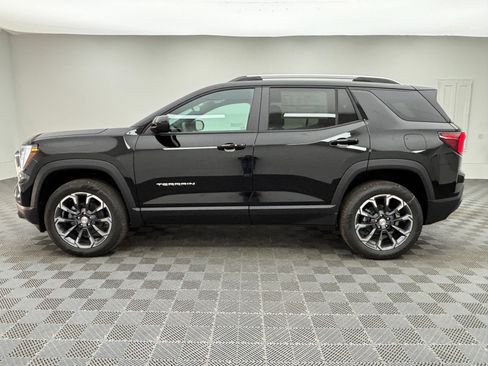 New 2027 GMC Terrain Elevation w/ Elevation Premium Package FWD image 12