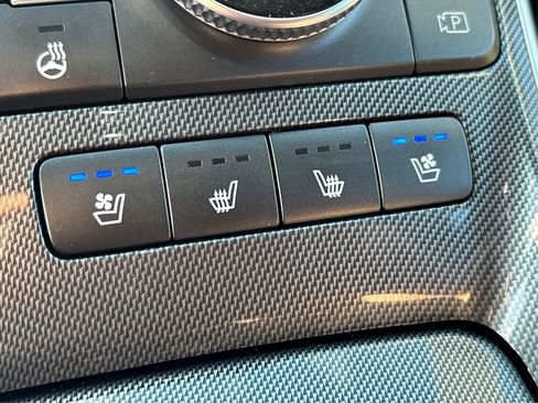 Certified 2022 Hyundai Santa Fe Limited w/ Cargo Package image 44