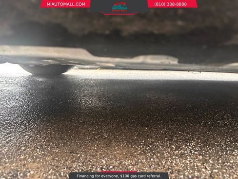 Used 1997 Cadillac De Ville Sedan w/ Comfort/Convenience Pkg image 21