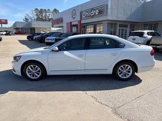 Used 2016 Volkswagen Passat 1.8T S video 1