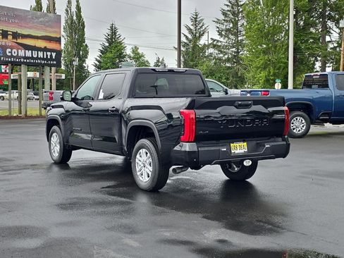 New 2024 Toyota Tundra SR5 image 5