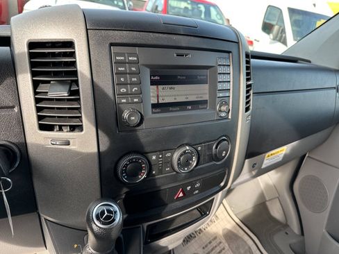 Used 2017 Mercedes-Benz Sprinter 3500 image 11