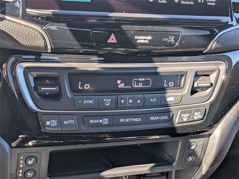 New 2026 Honda Ridgeline Black Edition image 19